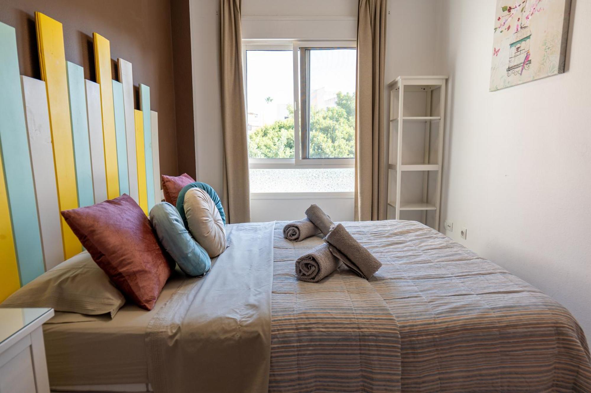 Apartamento Los Cristos Con Vistas Al Parque Malaga Exterior photo